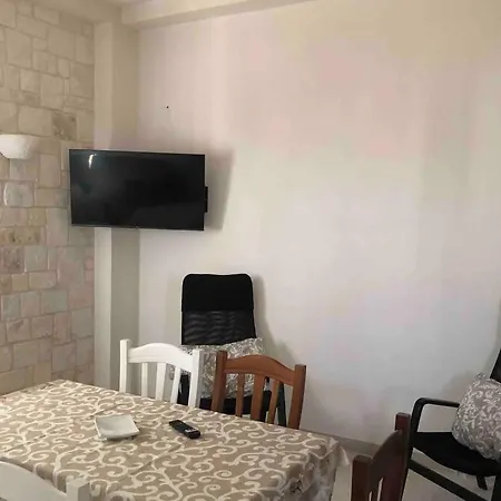 Masseria Mezza Ruota 2 *